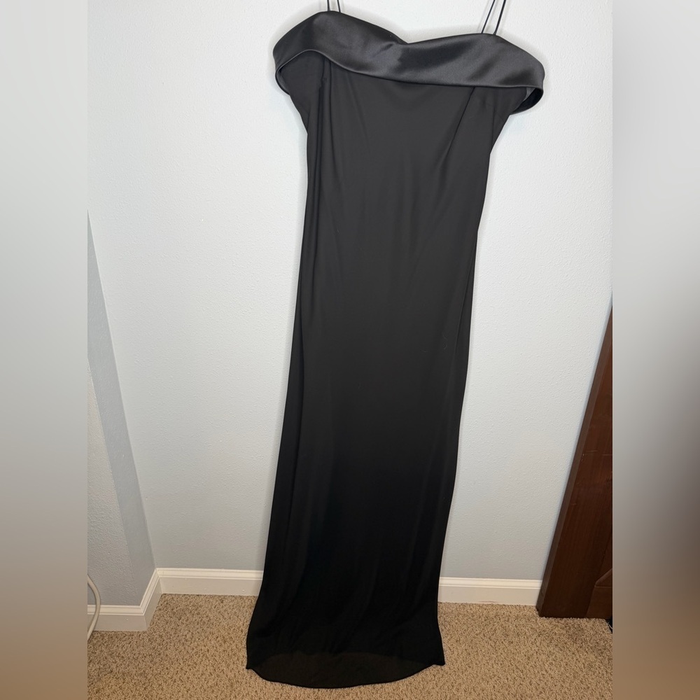 Niki Lavis Y2K 90s black formal floor length gown size 12